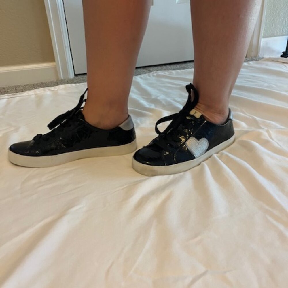 ED LoVE black casual tennis shoes